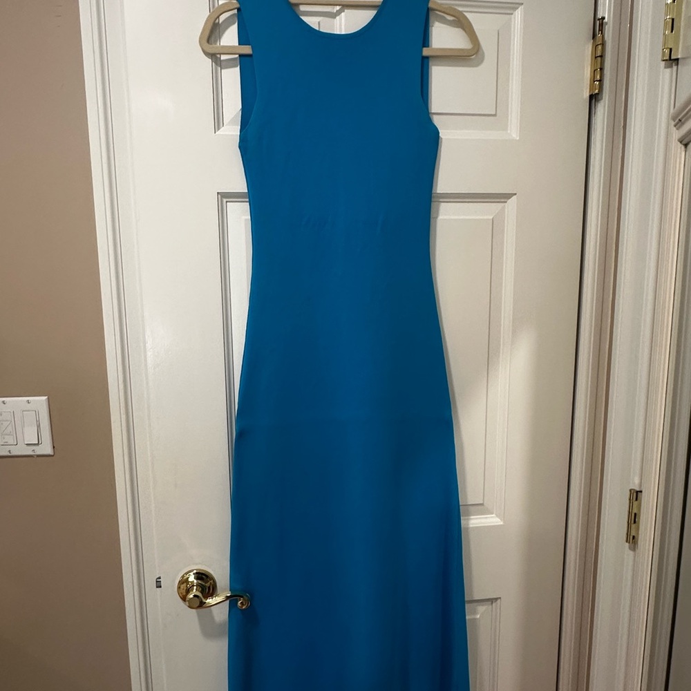 Elegant Blue Sleeveless Dress